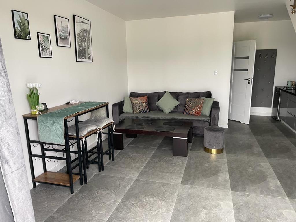 Koniec Swiata Stare Sady Apartment มิโคไวกี ภายนอก รูปภาพ