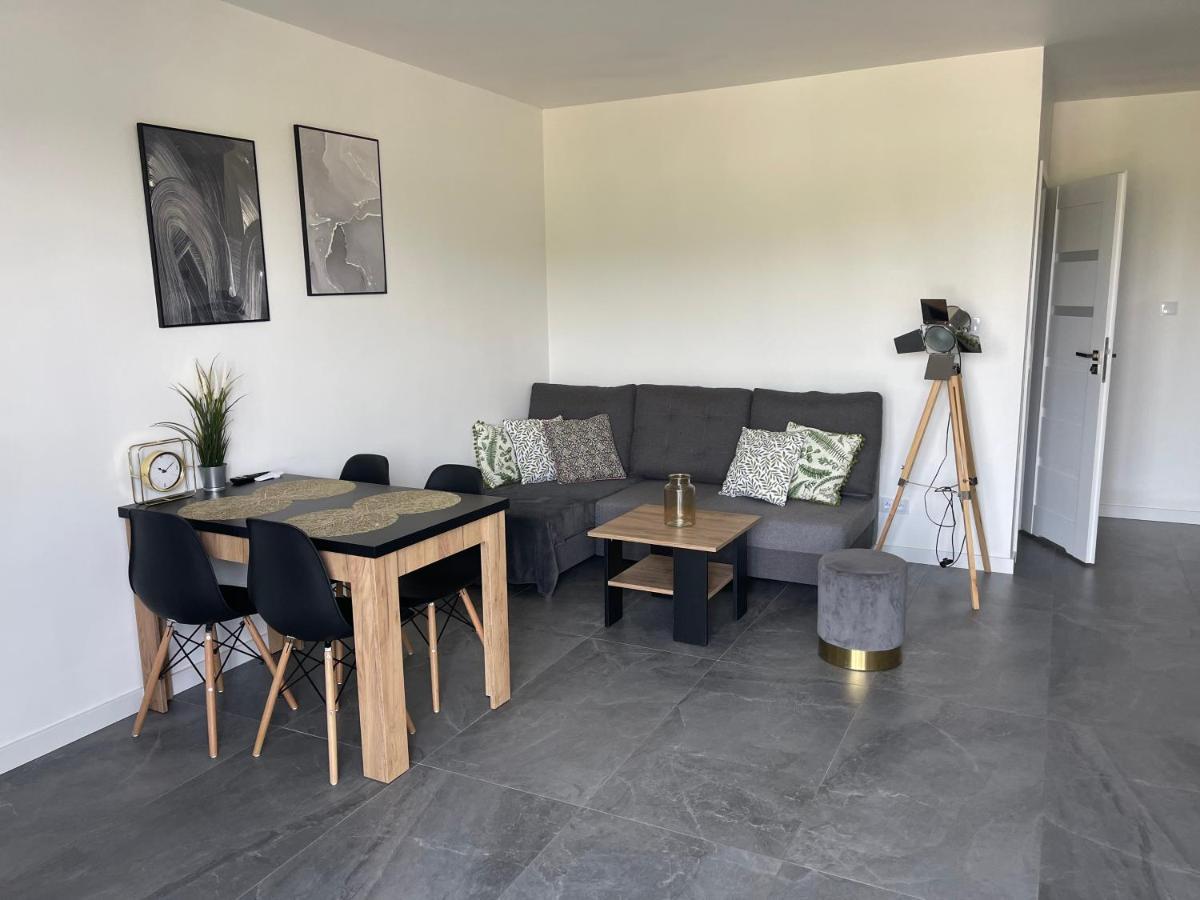 Koniec Swiata Stare Sady Apartment มิโคไวกี ภายนอก รูปภาพ