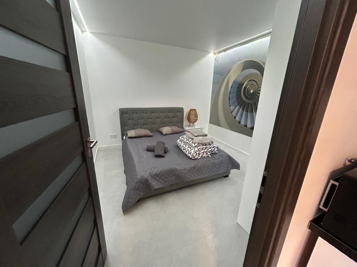 Koniec Swiata Stare Sady Apartment มิโคไวกี ภายนอก รูปภาพ