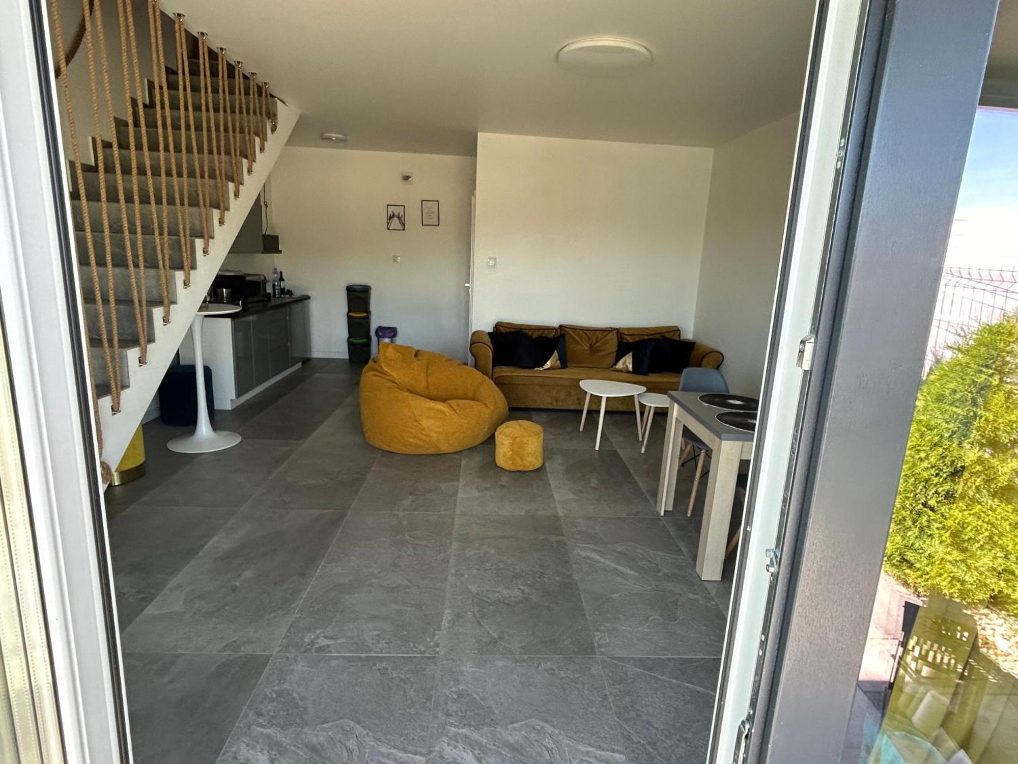 Koniec Swiata Stare Sady Apartment มิโคไวกี ภายนอก รูปภาพ